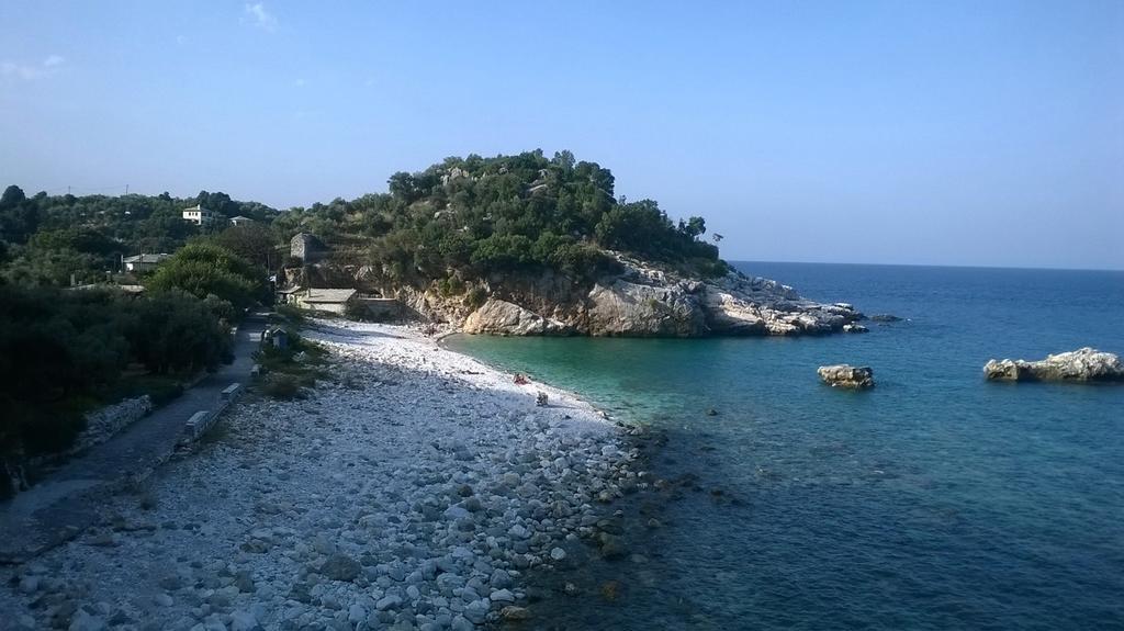 Palia Damouhari Hotel Damouchari Bagian luar foto